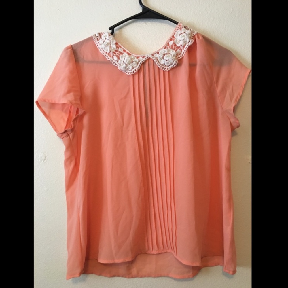 Salmon blouse with pearl collar